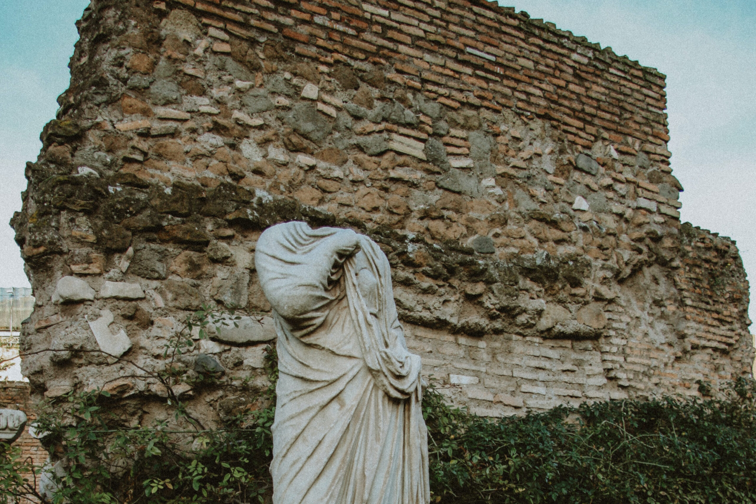 The Pros and Cons of Headless Commerce